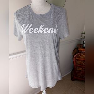 ZOE & LIV Womens tee
